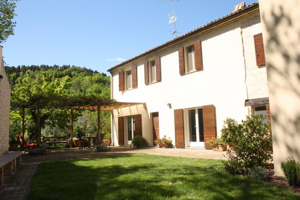 Agriturismo La Barca Nel Bosco Rosciano  Exterior foto